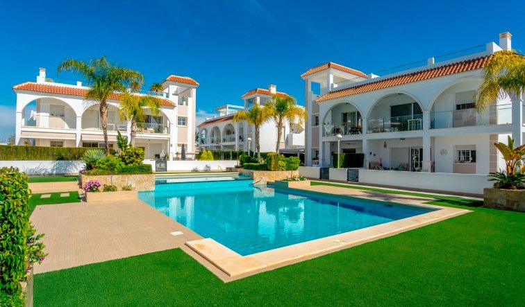 Reventa - Apartamento / piso - Ciudad Quesada - Doña Pepa