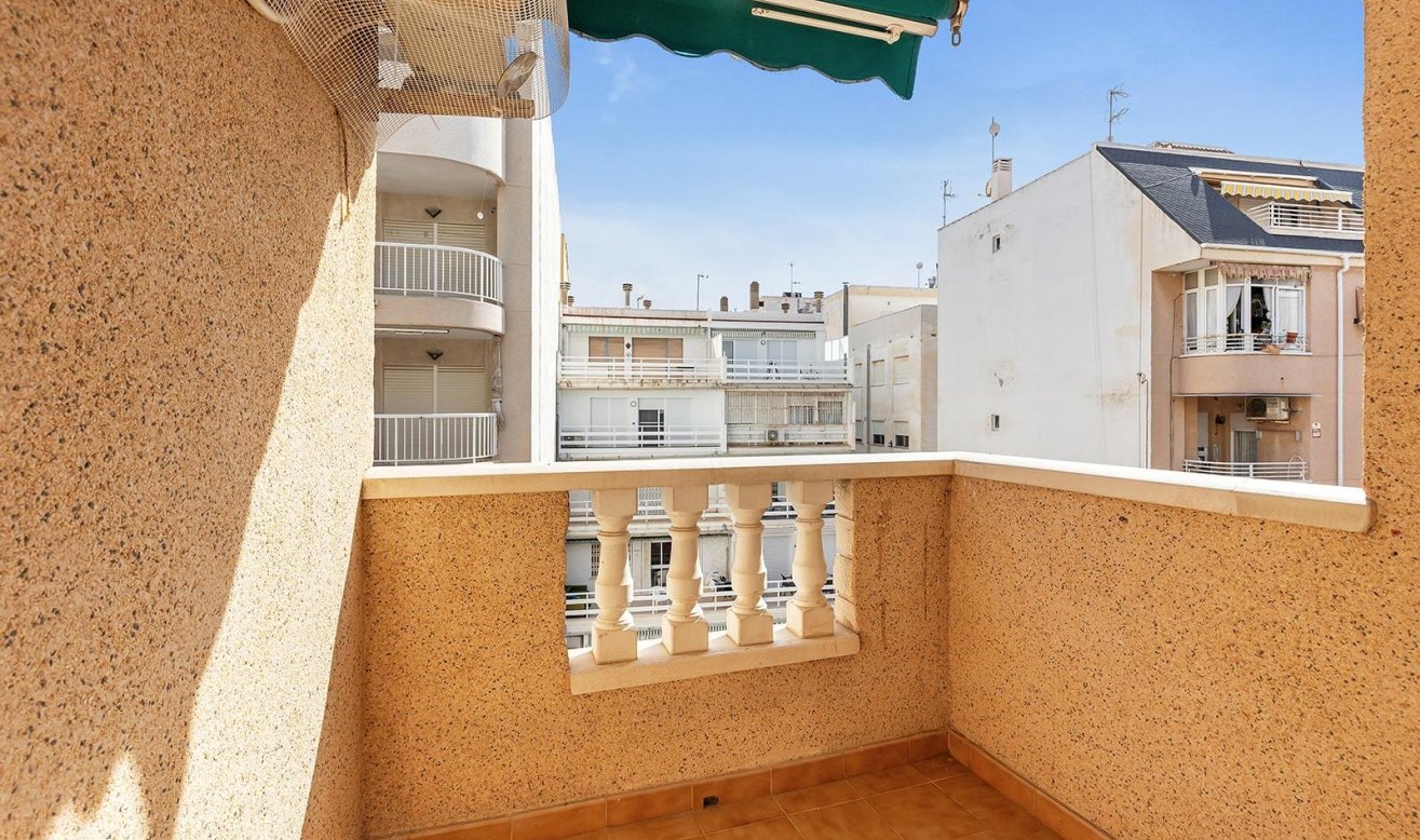 Reventa - Apartamento / piso - Torrevieja - Centro