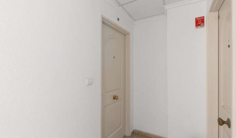 Reventa - Apartamento / piso - Torrevieja - Centro