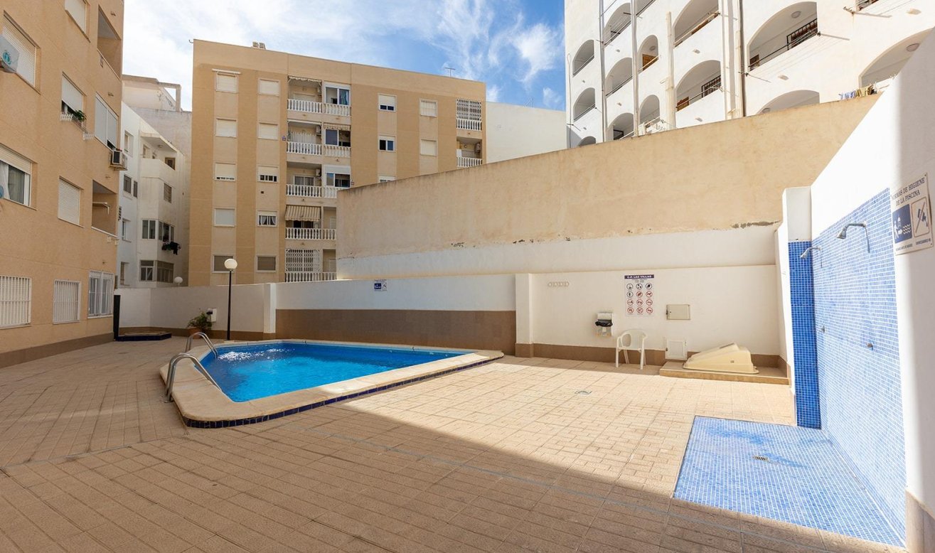 Reventa - Apartamento / piso - Torrevieja - Centro