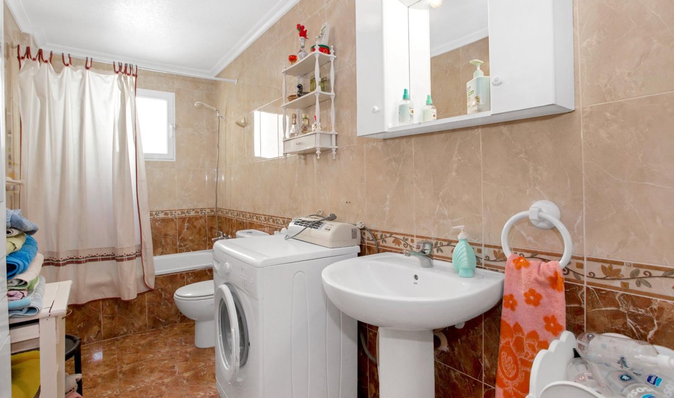 Reventa - Apartamento / piso - Torrevieja - Centro