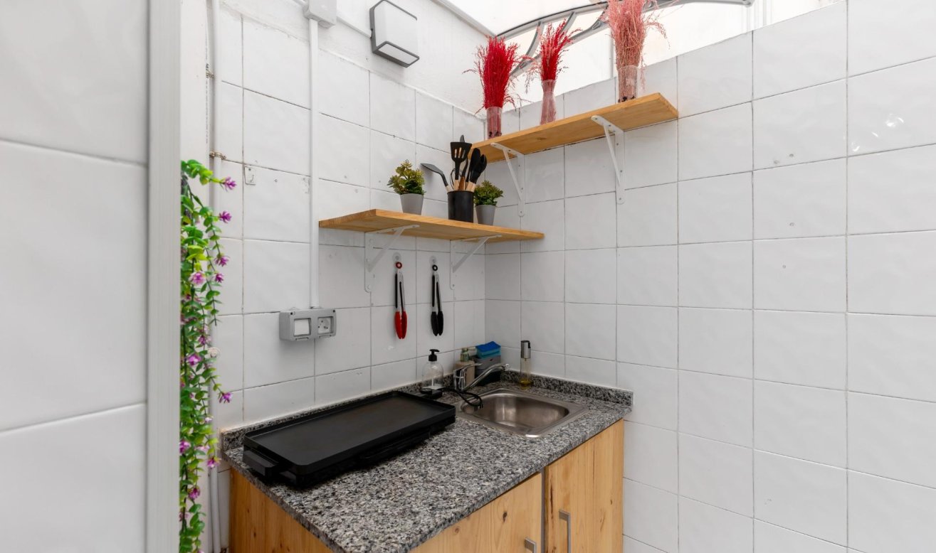 Reventa - Apartamento / piso - Torrevieja - Centro - Muelle Pesquero