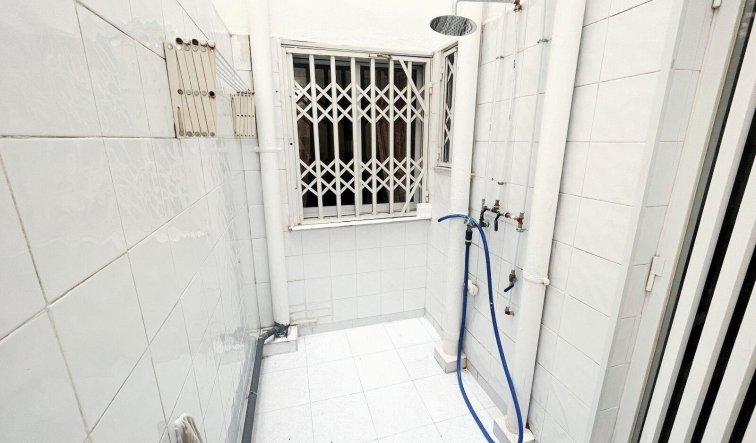 Reventa - Apartamento / piso - Torrevieja - Centro - Muelle Pesquero