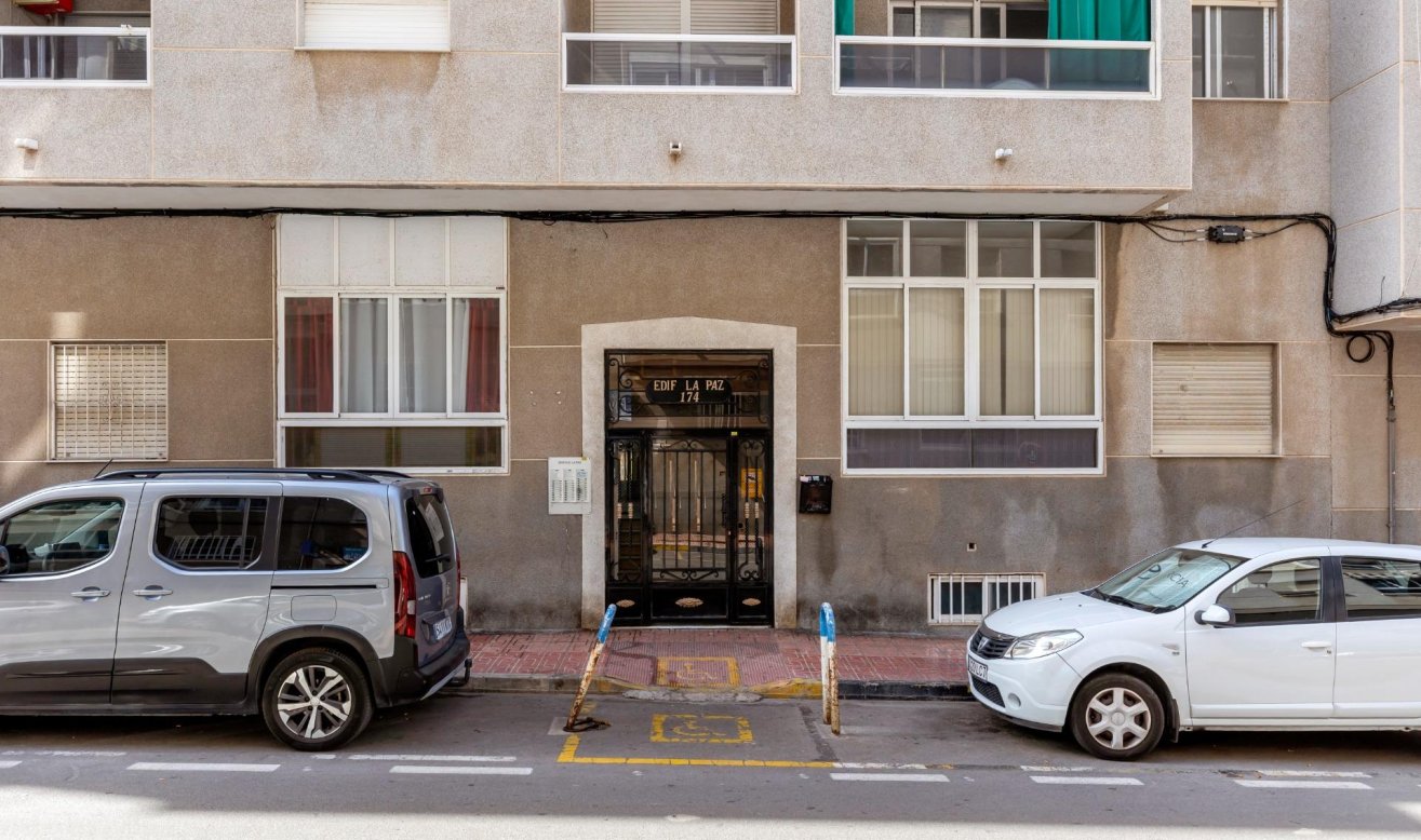 Reventa - Apartamento / piso - Torrevieja - Centro - Muelle Pesquero