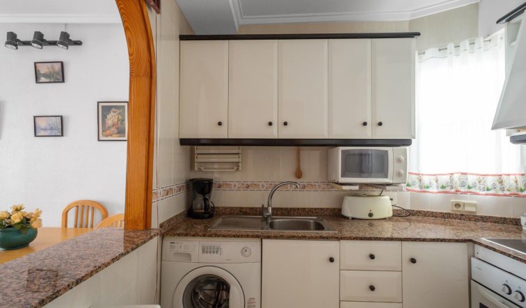 Reventa - Apartamento / piso - Torrevieja - Playa del cura