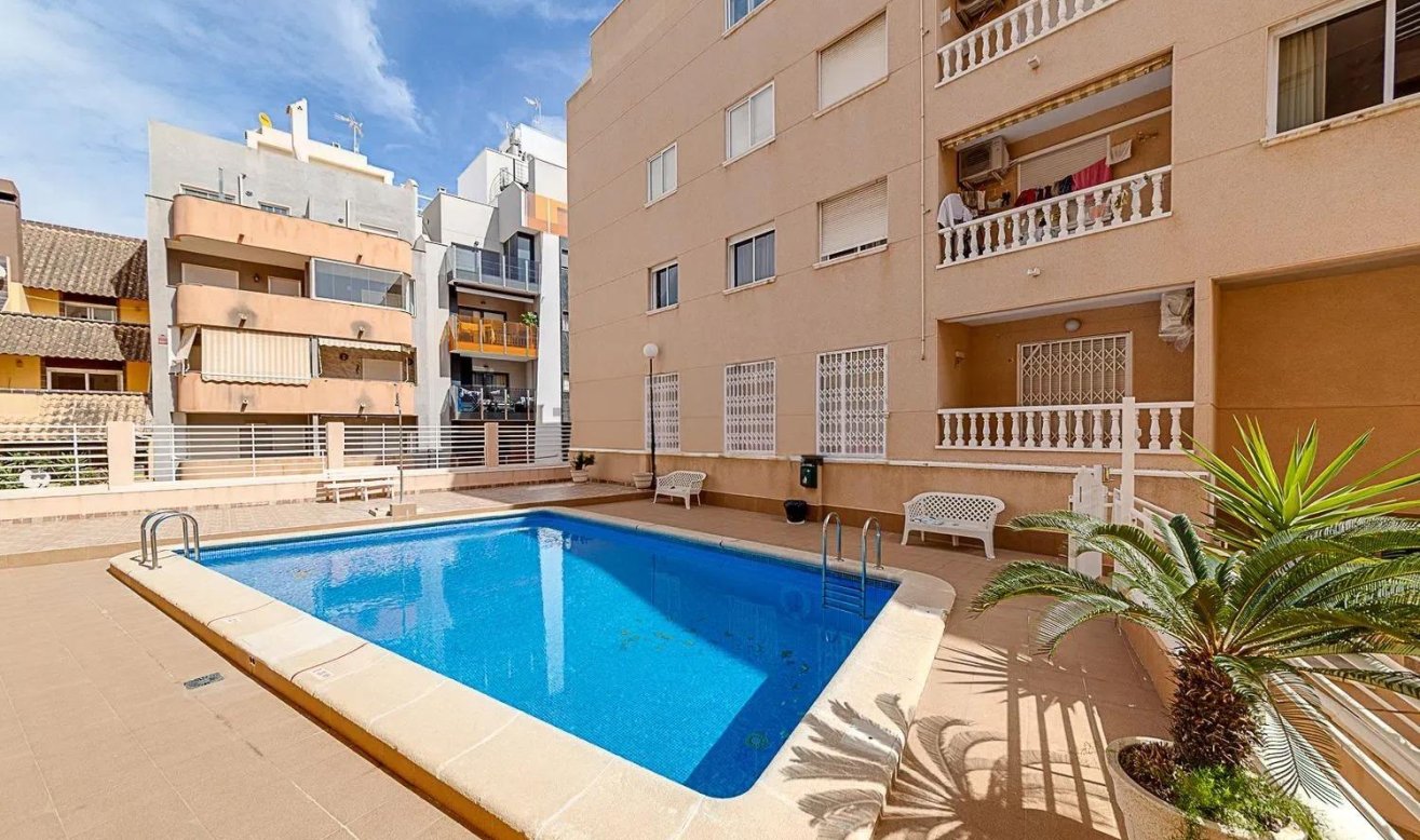 Reventa - Apartamento / piso - Torrevieja - Playa del cura