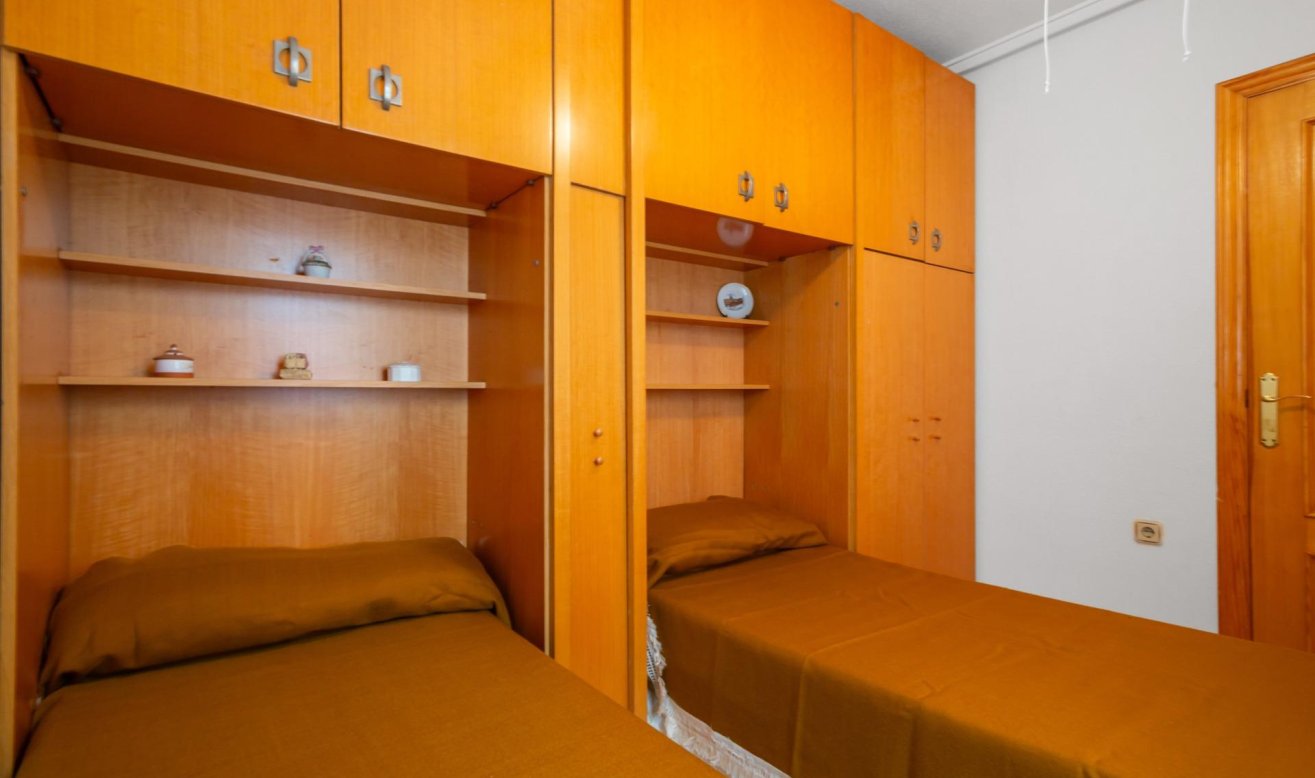 Reventa - Apartamento / piso - Torrevieja - Playa del cura