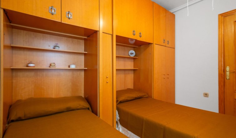 Reventa - Apartamento / piso - Torrevieja - Playa del cura