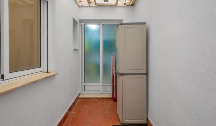 Reventa - Apartamento / piso - Torrevieja - Centro