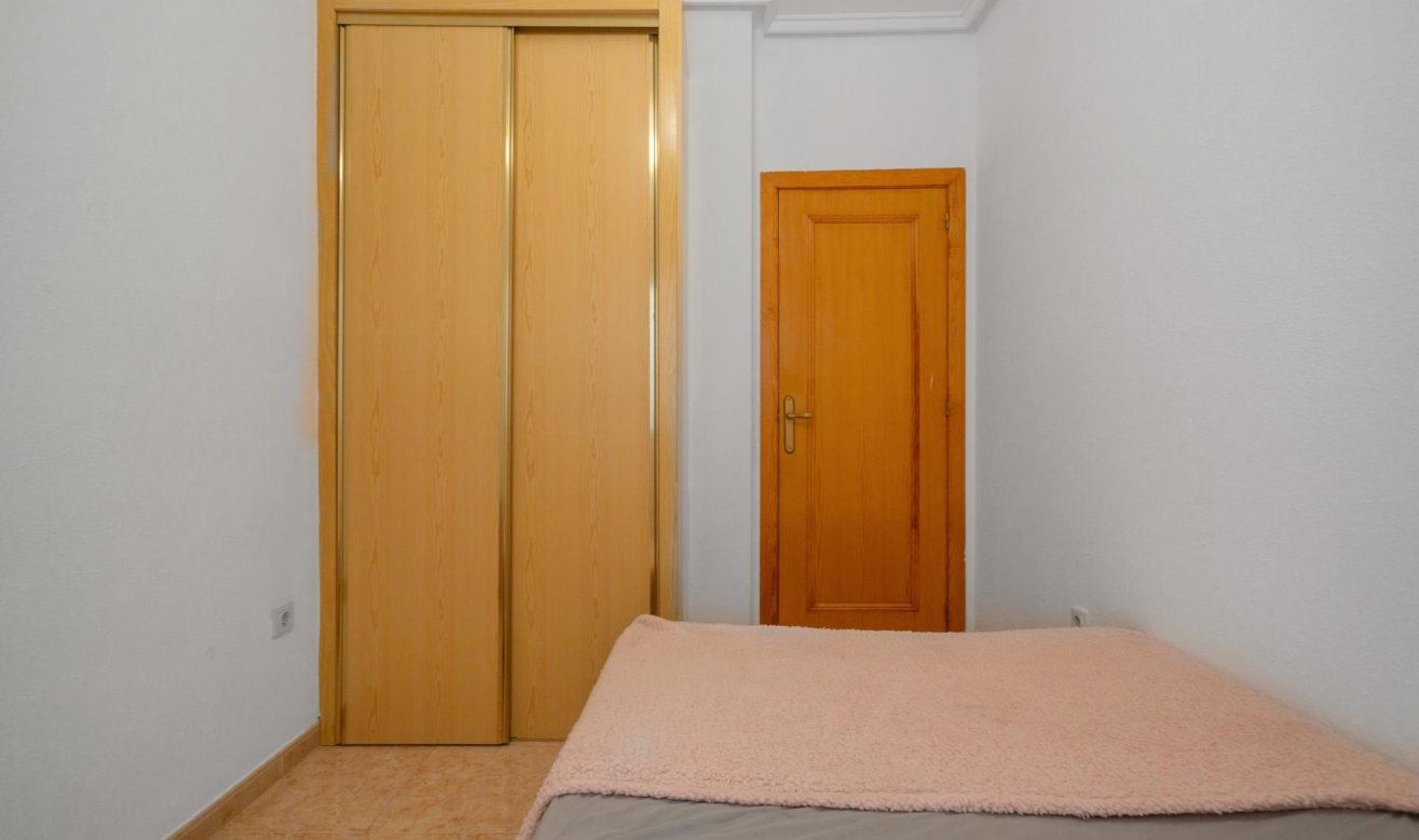 Reventa - Apartamento / piso - Torrevieja - Centro