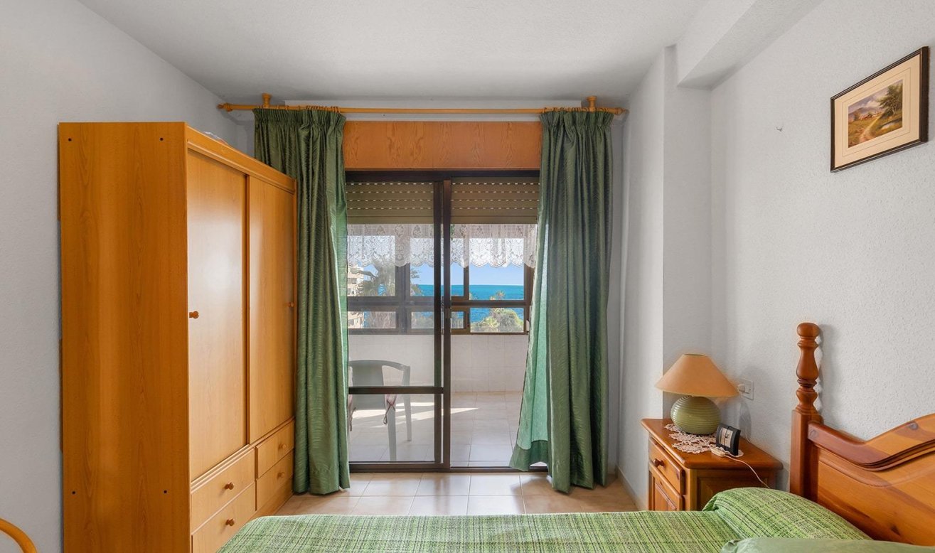 Reventa - Flat - Torrevieja - La Mata