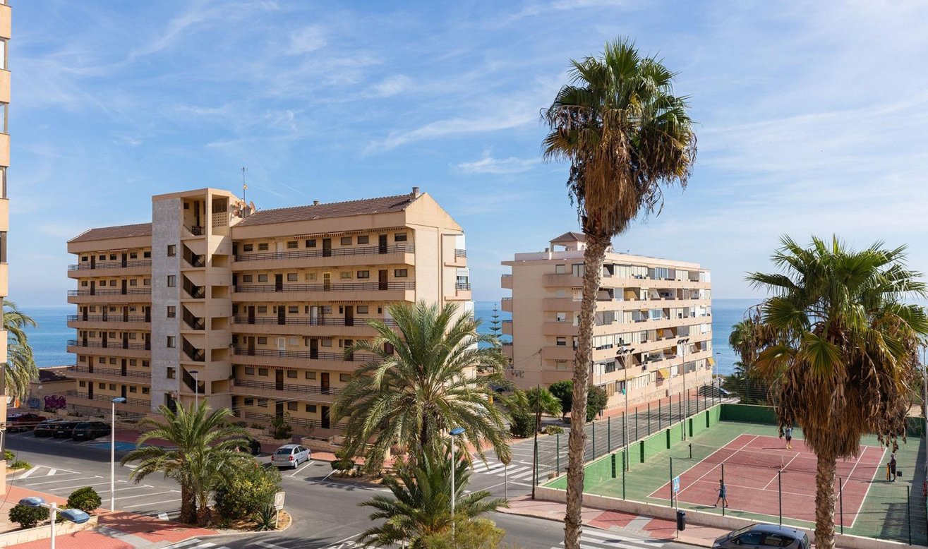 Reventa - Flat - Torrevieja - La Mata
