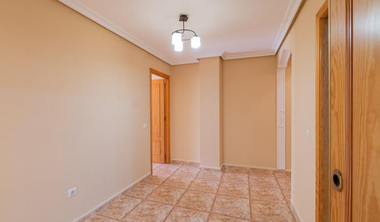 Reventa - Apartamento / piso - Torrevieja - Centro