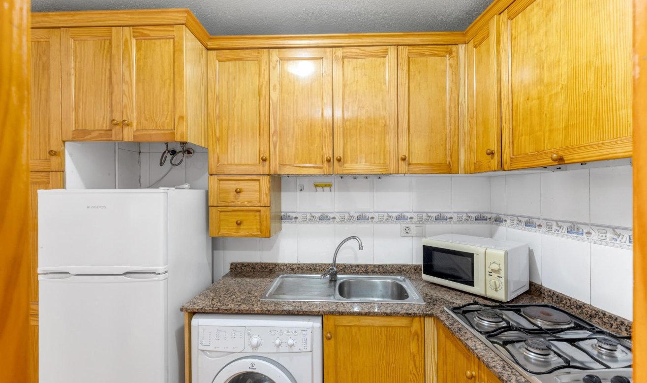 Reventa - Ground Floor - Torrevieja - Estacion de autobuses