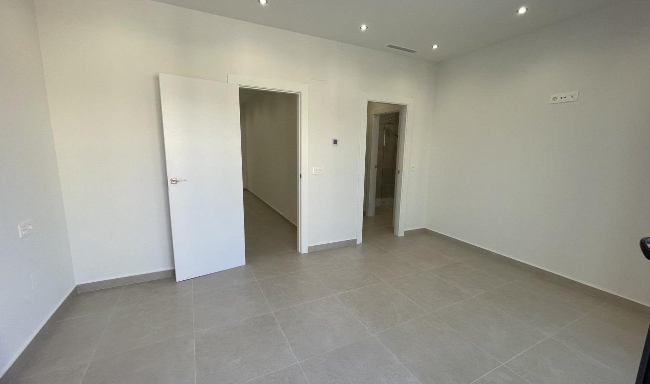 Obra nueva - Villa - Almoradí - Heredades