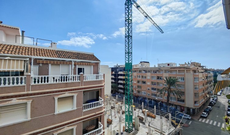 Reventa - Apartamento / piso - Torrevieja