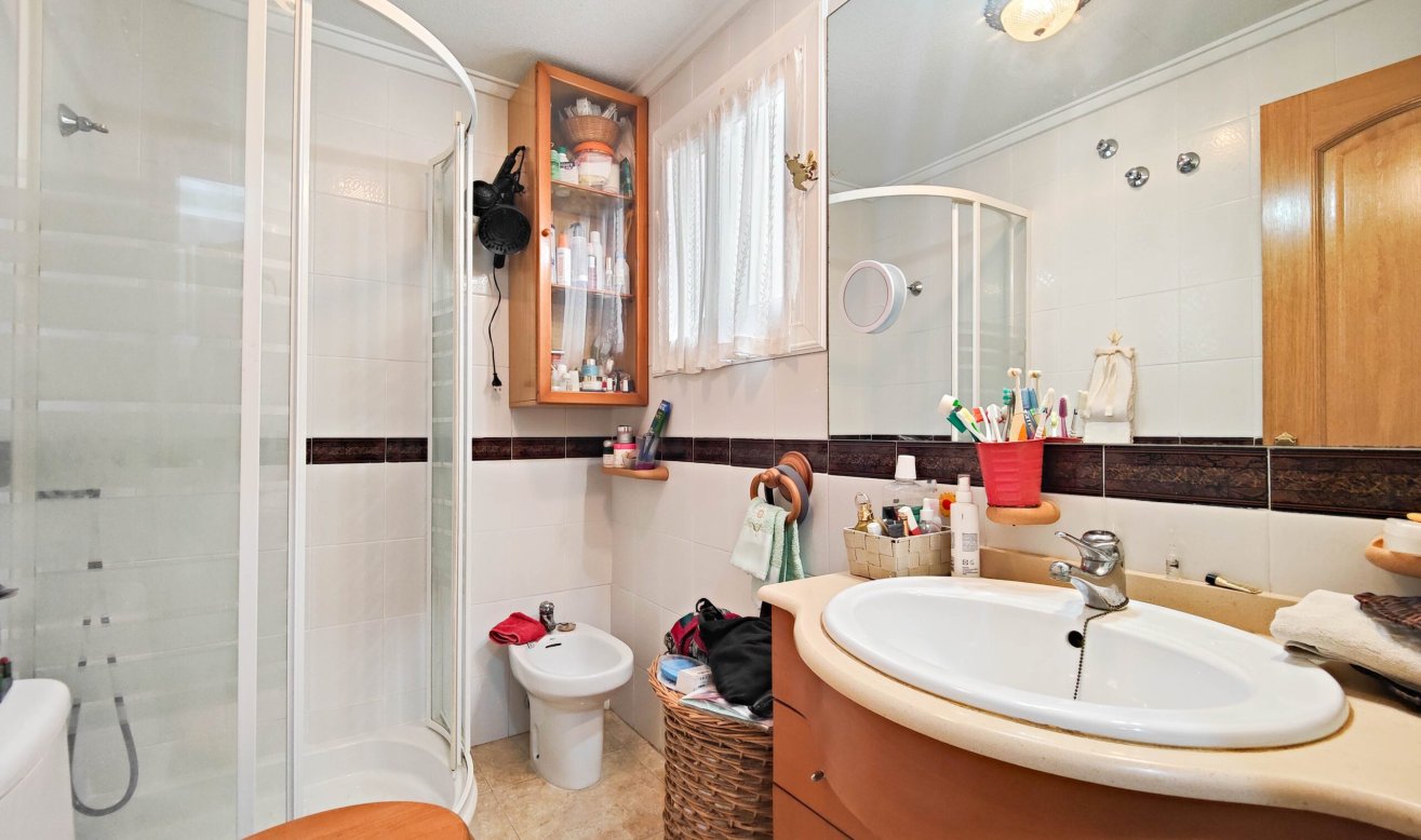 Reventa - Apartamento / piso - Torrevieja