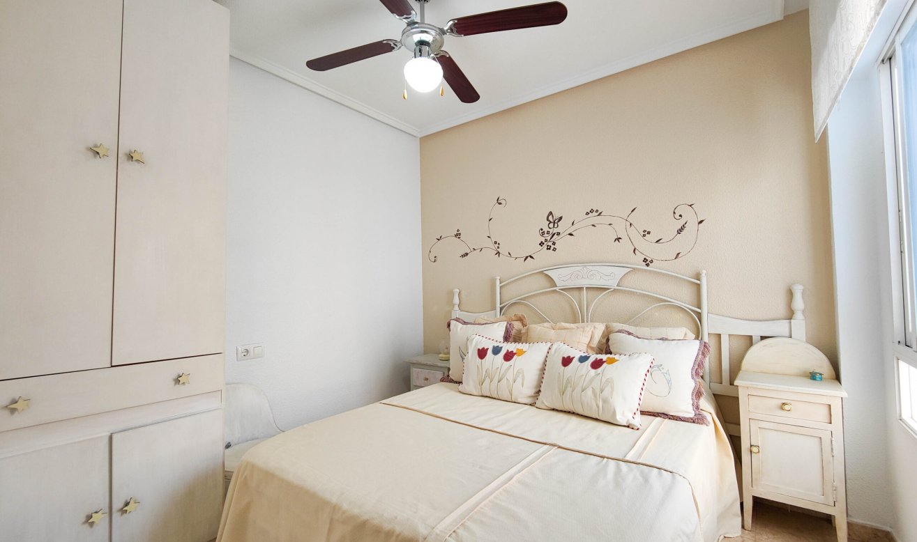 Reventa - Apartamento / piso - Torrevieja