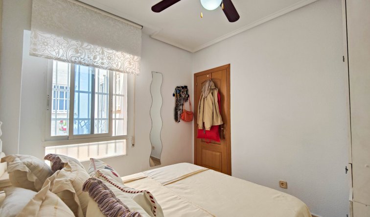 Reventa - Apartamento / piso - Torrevieja
