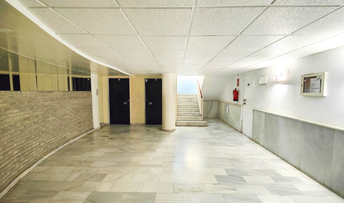 Reventa - Apartamento / piso - Torrevieja