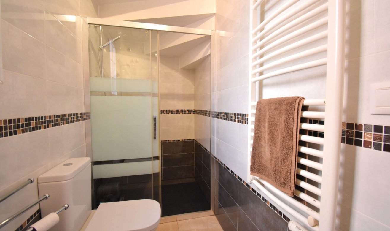 Reventa - Detached Villa - Orihuela Costa - Playa Flamenca