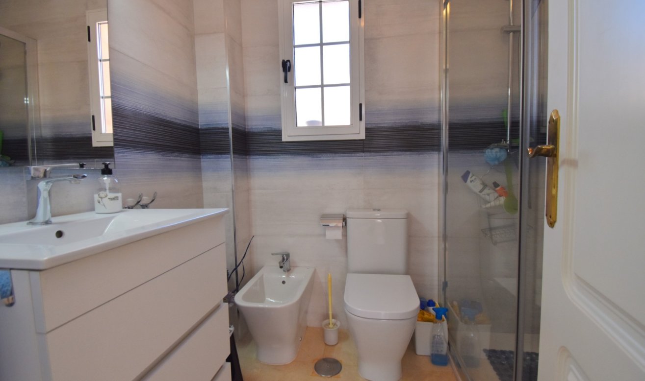 Reventa - Detached Villa - Orihuela Costa - Playa Flamenca