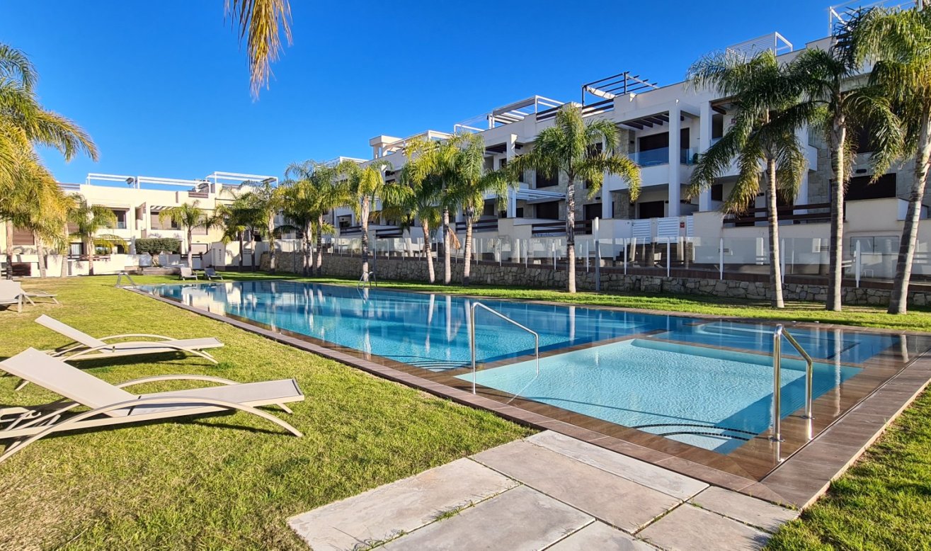 Reventa - Apartamento / piso - Torrevieja - Los balcones