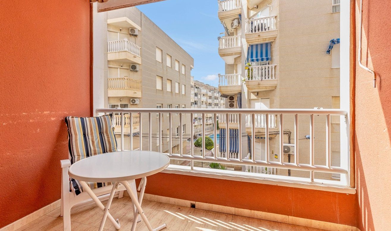 Reventa - Apartamento / piso - Torrevieja - Estacion de autobuses