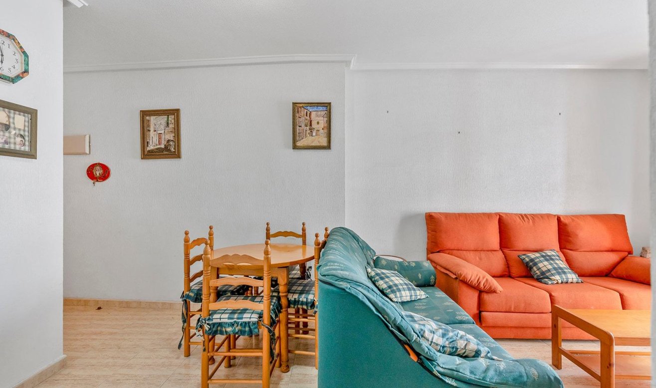 Reventa - Apartamento / piso - Torrevieja - Estacion de autobuses