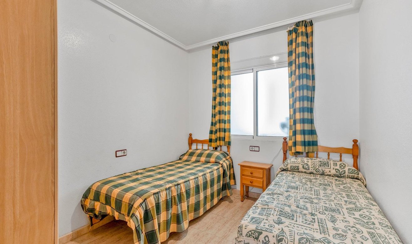 Reventa - Apartamento / piso - Torrevieja - Estacion de autobuses