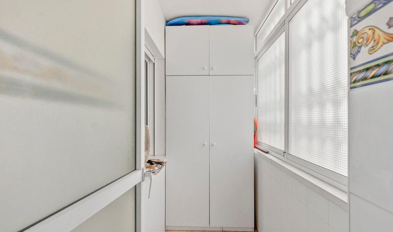 Reventa - Apartamento / piso - Torrevieja - Estacion de autobuses