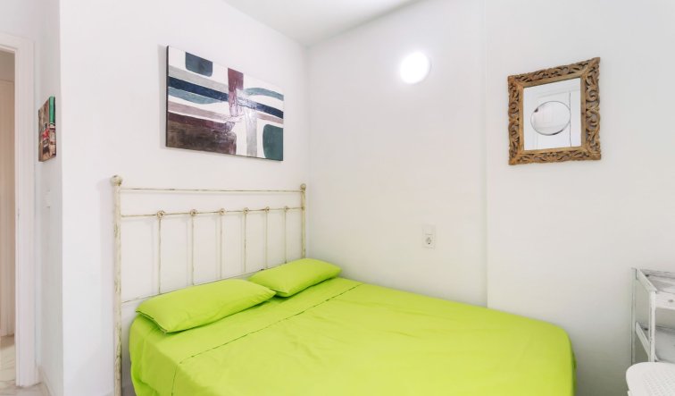 Reventa - Apartamento / piso - Torrevieja - Centro