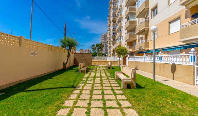 Reventa - Apartamento / piso - Torrevieja - Centro