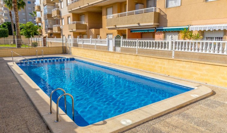 Reventa - Apartamento / piso - Torrevieja - Centro