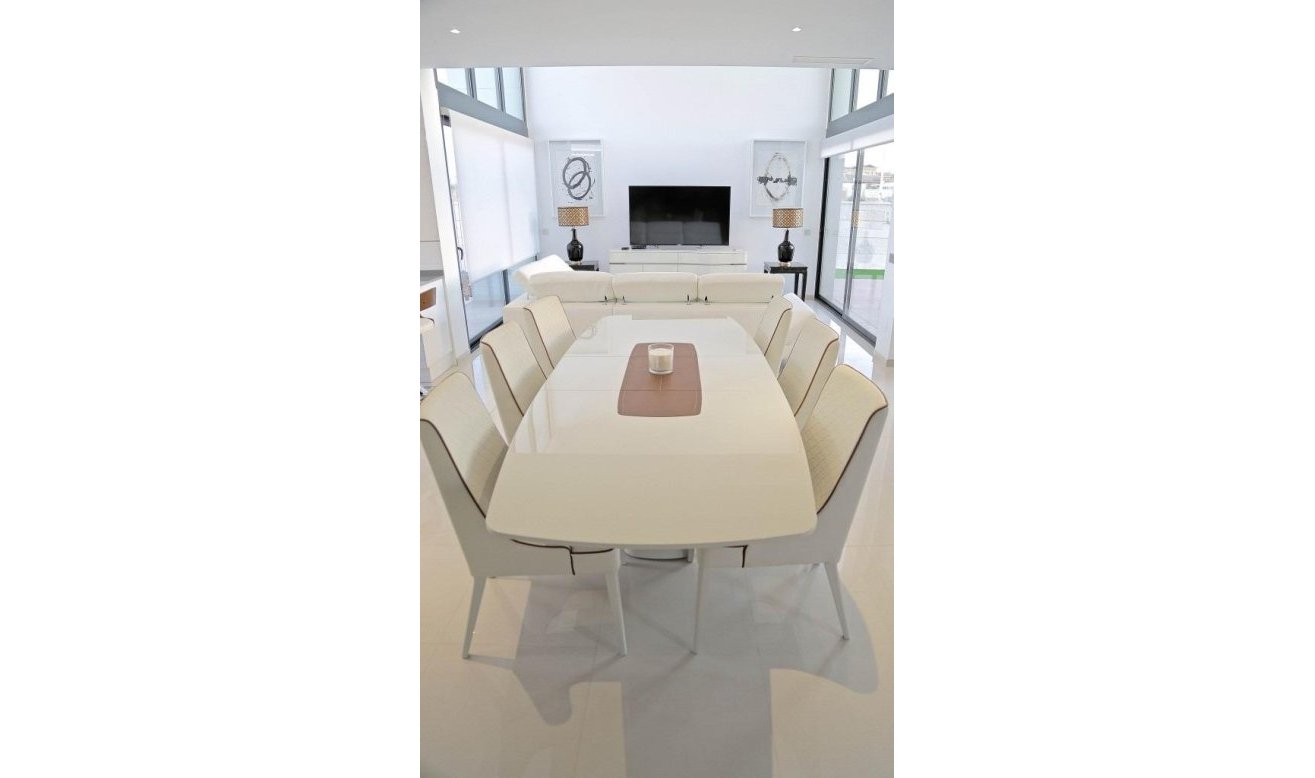 Obra nueva - Villa - Orihuela Costa - Dehesa de campoamor