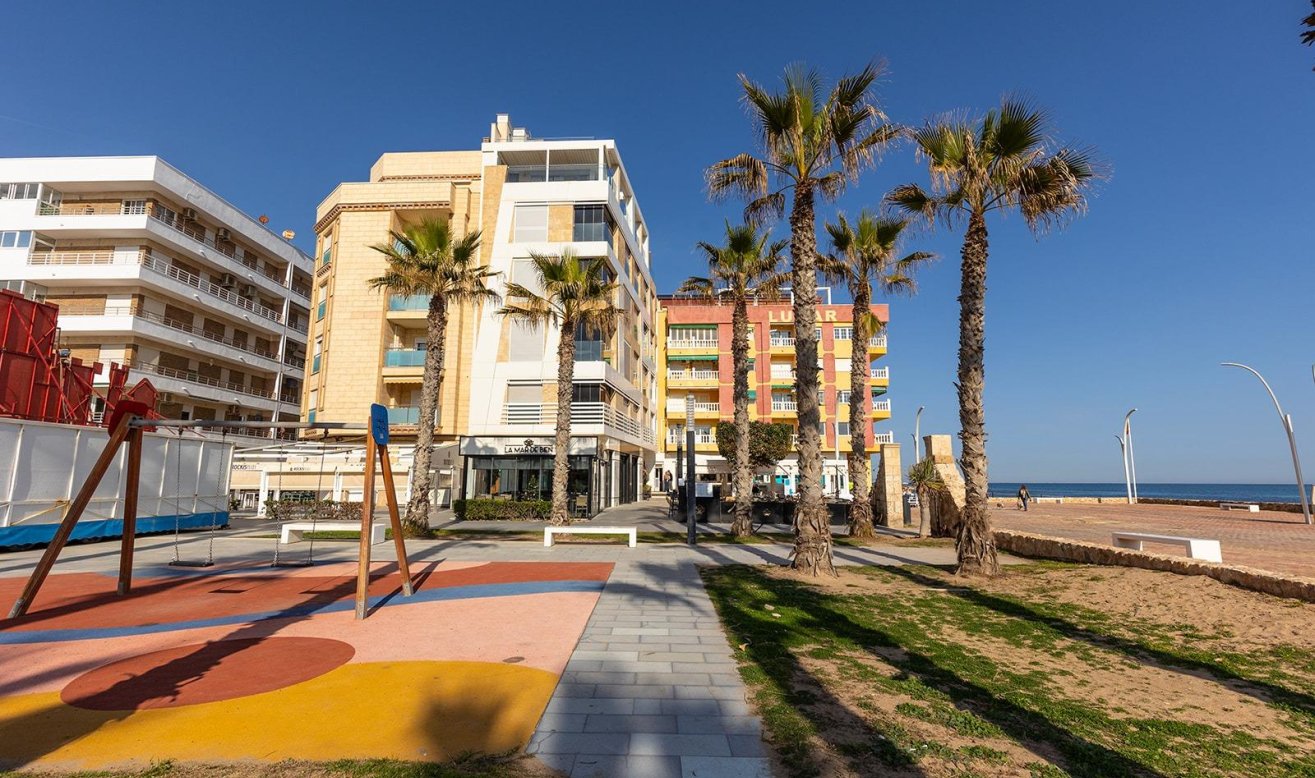 Reventa - Apartamento / piso - Torrevieja - La Mata