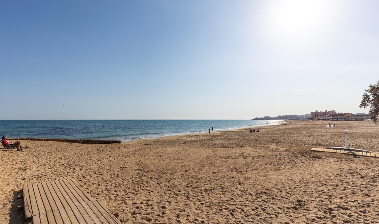 Reventa - Apartamento / piso - Torrevieja - La Mata