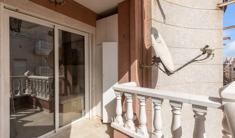 Reventa - Apartamento / piso - Torrevieja - Estacion de autobuses