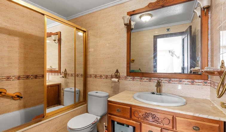 Reventa - Apartamento / piso - Torrevieja - Estacion de autobuses