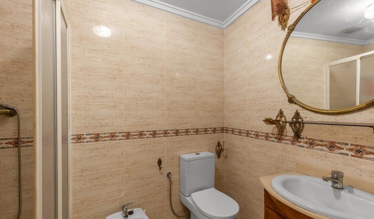 Reventa - Apartamento / piso - Torrevieja - Estacion de autobuses