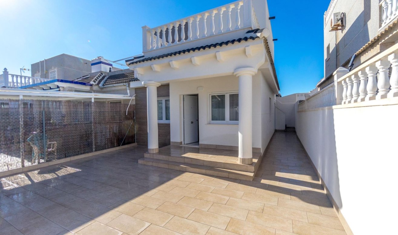 Reventa - Villa - Torrevieja - El chaparral