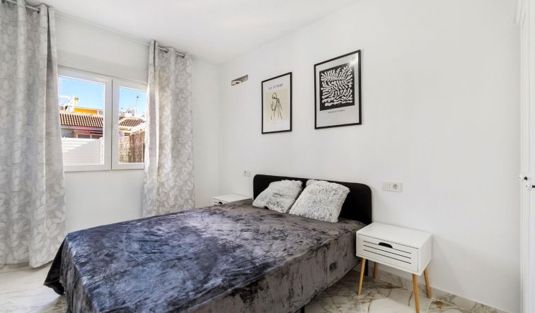 Reventa - Villa - Torrevieja - El chaparral