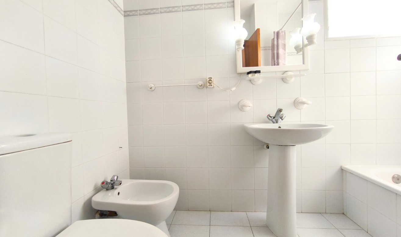 Reventa - Ático - Torrevieja - Avenida Habaneras - Curva de Palangre