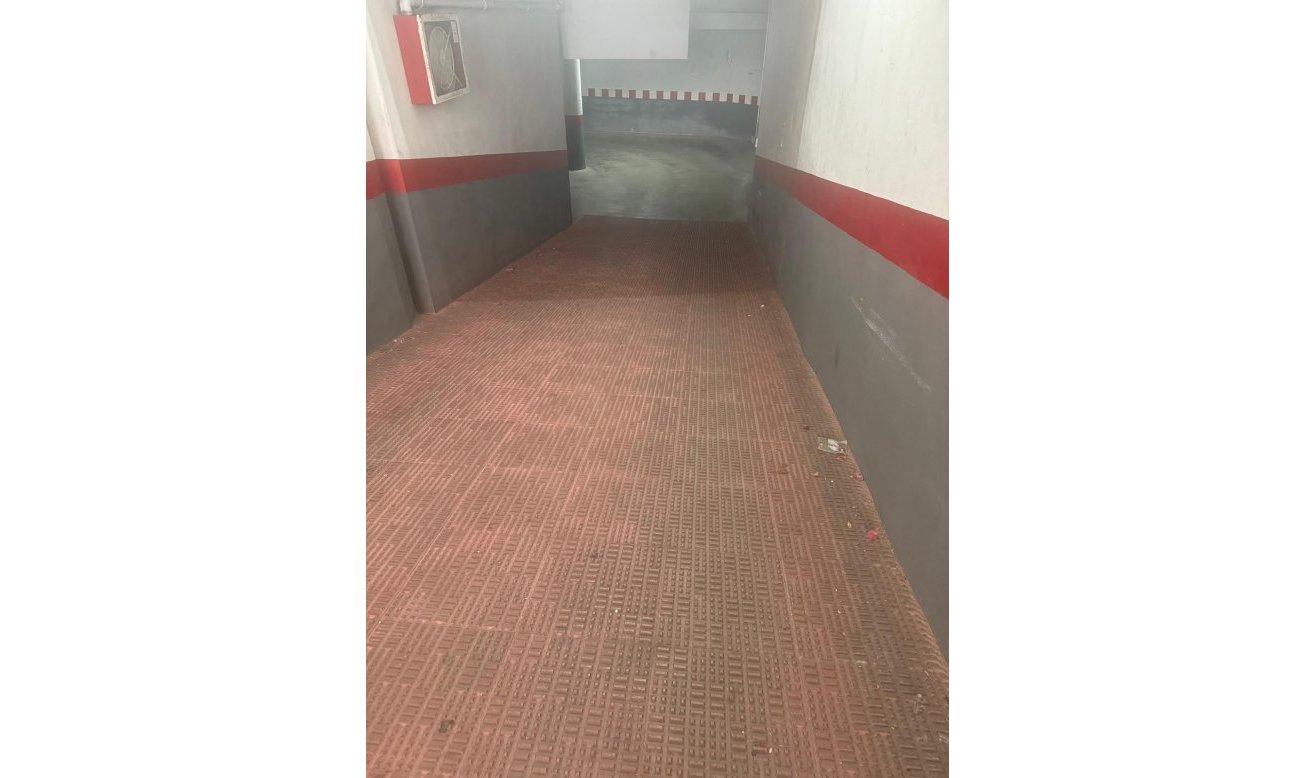 Reventa - Garaje - Torrevieja - La Mata pueblo