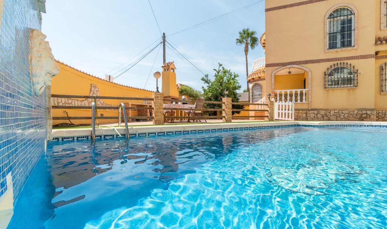 Reventa - House - Orihuela Costa - La Florida