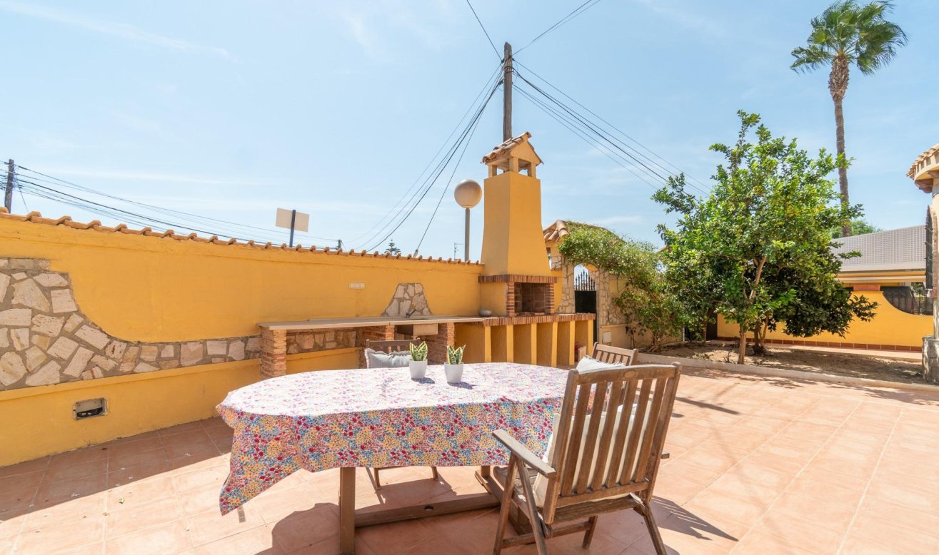 Reventa - House - Orihuela Costa - La Florida