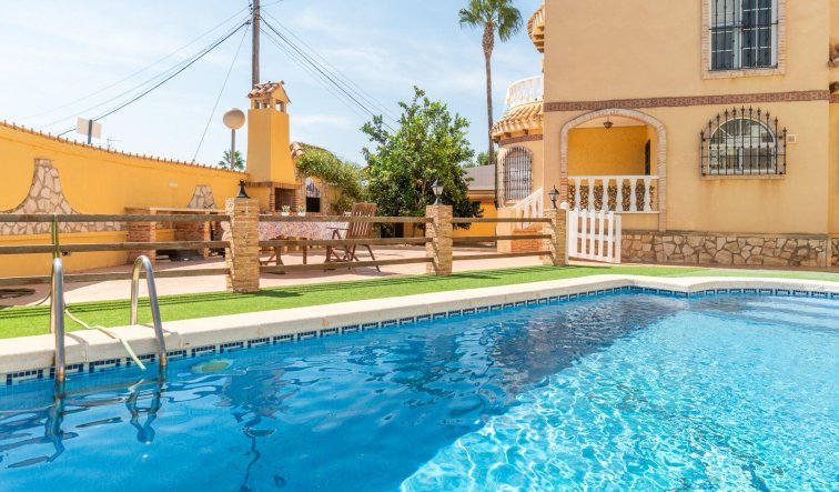 Reventa - House - Orihuela Costa - La Florida