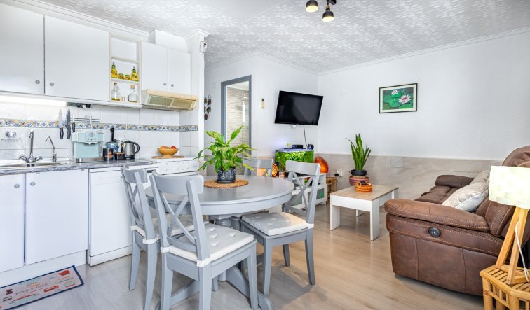 Reventa - Apartamento / piso - Torrevieja - torreta III