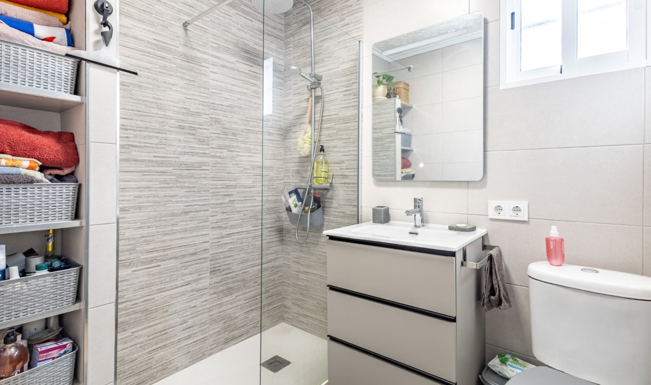 Reventa - Apartamento / piso - Torrevieja - torreta III