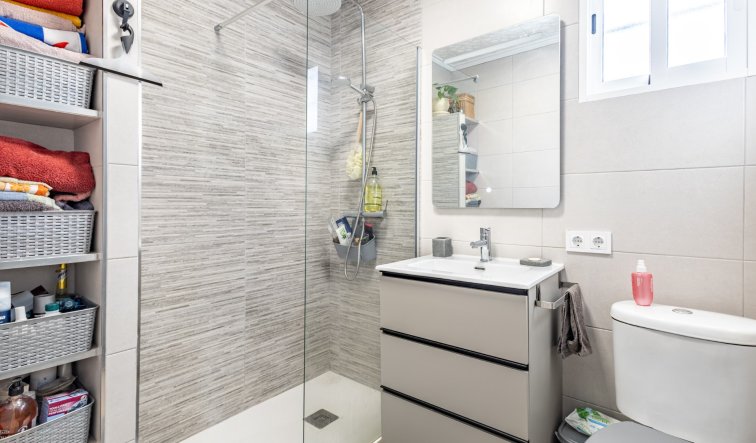 Reventa - Apartamento / piso - Torrevieja - torreta III